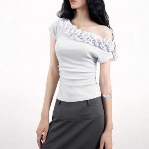 Original niche design multi-layer lace slanted shoulder shirt for women