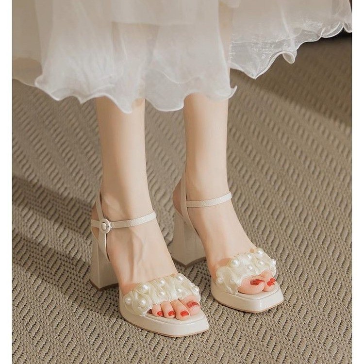 Waterproof platform open-toed sandals for women in summer French skirt with one-strip pearl high heels